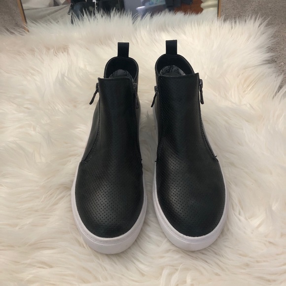 Steve Madden Shoes - Steve Madden Erlina Sneaker